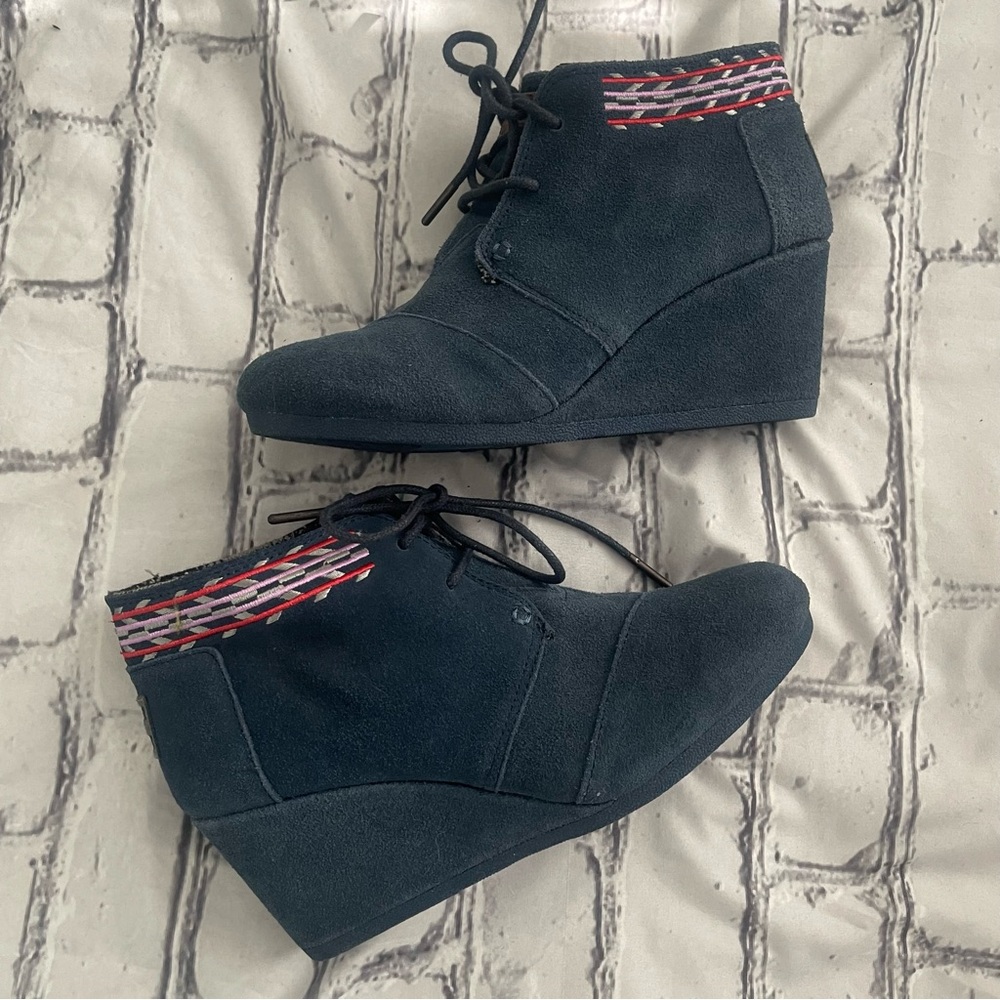 TOMS blue suede Desert Wedge ankle boots with embroidered Aztec stitch detail